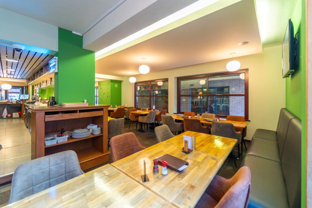 Hotel Ambiotel Tongeren Zewnętrze zdjęcie