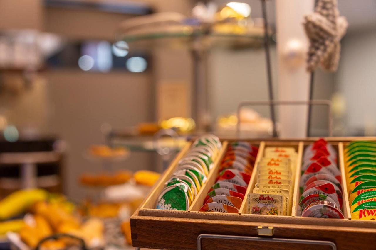 Hotel Ambiotel Tongeren Zewnętrze zdjęcie
